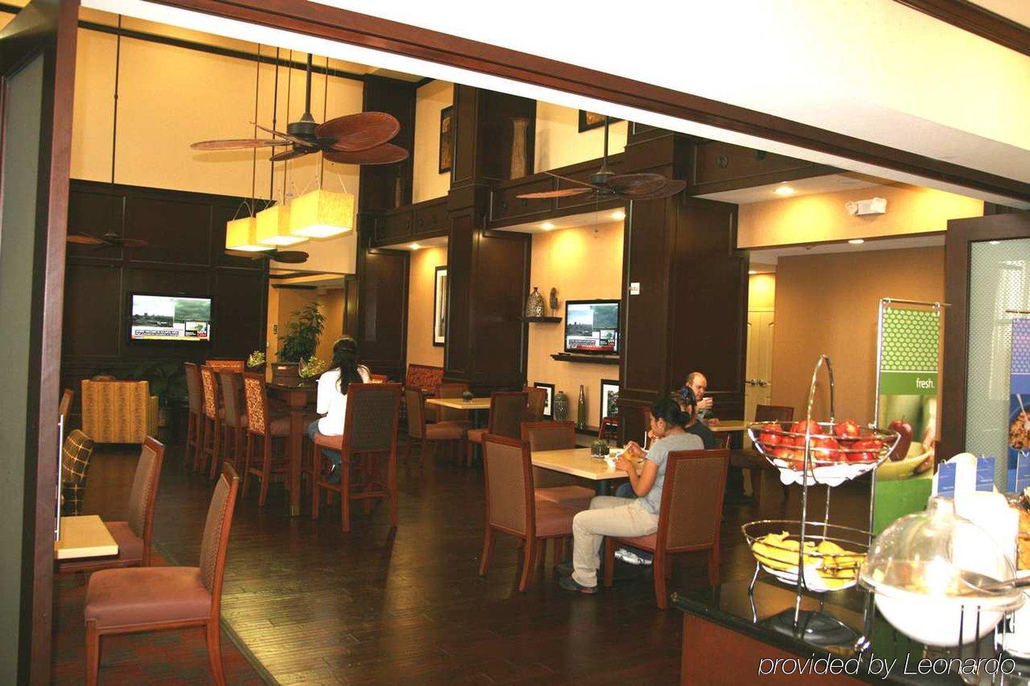 Hampton Inn & Suites New Braunfels Restaurant photo